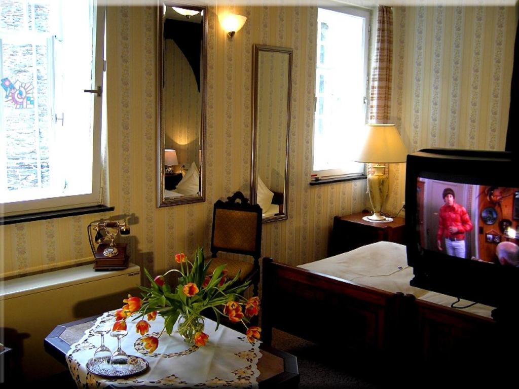 Hotel Graf Rolshausen Monschau Cameră foto